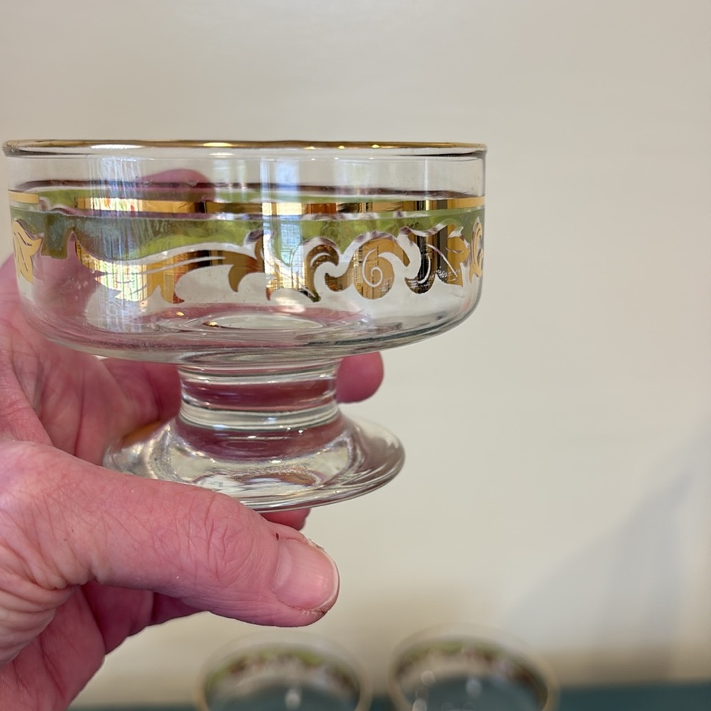 MCM Sherbet Dessert Glasses with Footed Pedestal - Set of 4 - Picture 3 of 5